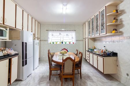 Casa à venda com 303m², 3 quartos e 4 vagasCozinha