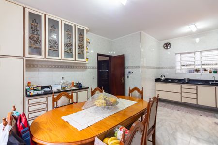 Casa à venda com 303m², 3 quartos e 4 vagasCozinha