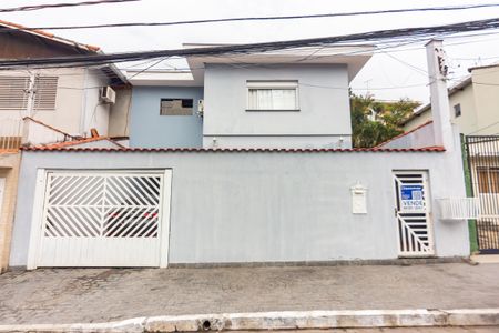 Casa à venda com 303m², 3 quartos e 4 vagasFachada