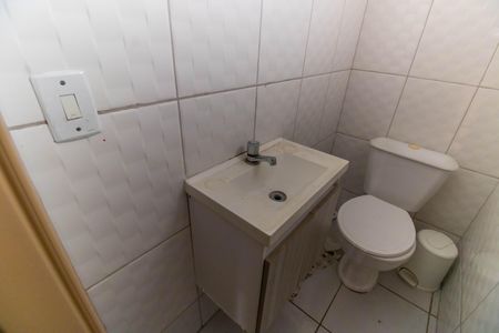 Casa de condomínio à venda com 88m², 3 quartos e 1 vaga Casa de condomínio à venda com 88m², 3 quartos e 1 vagaLavabo