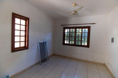 Casa de condomínio à venda com 88m², 3 quartos e 1 vaga Casa de condomínio à venda com 88m², 3 quartos e 1 vagaSala