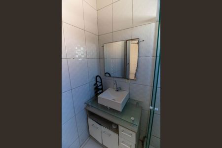 Casa de condomínio à venda com 88m², 3 quartos e 1 vaga Casa de condomínio à venda com 88m², 3 quartos e 1 vagaBanheiro da Suíte