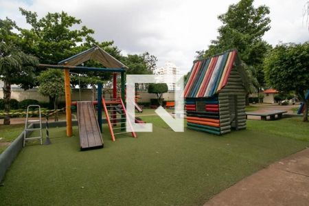 Apartamento à venda com 90m², 3 quartos e 2 vagasÁrea comum - Playground