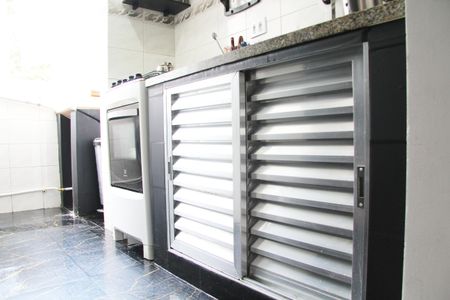 Apartamento para alugar com 55m², 2 quartos e 1 vagaCozinha e Área de Serviço