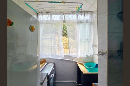 Apartamento para alugar com 55m², 2 quartos e 1 vaga Apartamento para alugar com 55m², 2 quartos e 1 vagaCozinha e Área de Serviço