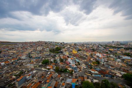Vista do quarto 2 de apartamento para alugar com 2 quartos, 44m² em Parque Sao Vicente, Santo André