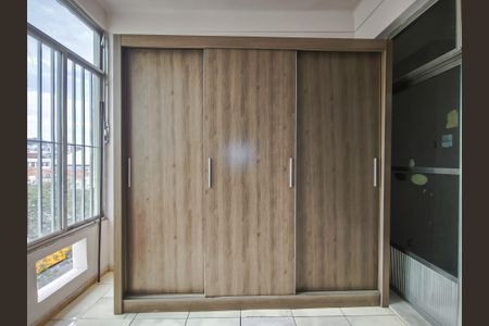 Apartamento para alugar com 300m², 3 quartos e sem vaga Apartamento para alugar com 300m², 3 quartos e sem vagaCloset do quarto 1