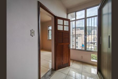 Apartamento para alugar com 300m², 3 quartos e sem vaga Apartamento para alugar com 300m², 3 quartos e sem vagaQuarto 1