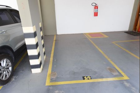 Apartamento para alugar com 82m², 2 quartos e 1 vaga Apartamento para alugar com 82m², 2 quartos e 1 vagaGaragem