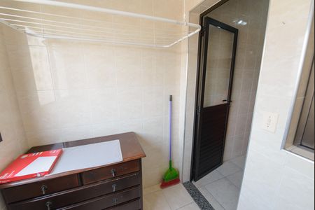 Apartamento para alugar com 82m², 2 quartos e 1 vaga Apartamento para alugar com 82m², 2 quartos e 1 vagaÁrea de Serviço