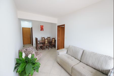 Sala de apartamento para alugar com 2 quartos, 82m² em Jardim Eulalia, Taubaté