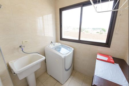 Apartamento para alugar com 82m², 2 quartos e 1 vaga Apartamento para alugar com 82m², 2 quartos e 1 vagaÁrea de Serviço
