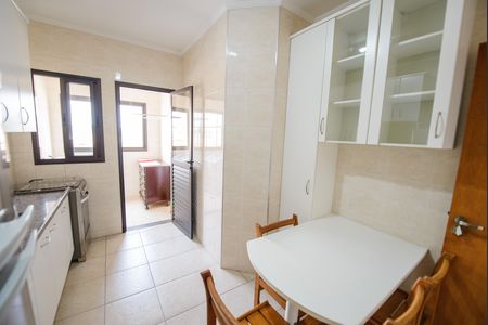 Apartamento para alugar com 82m², 2 quartos e 1 vaga Apartamento para alugar com 82m², 2 quartos e 1 vagaCozinha