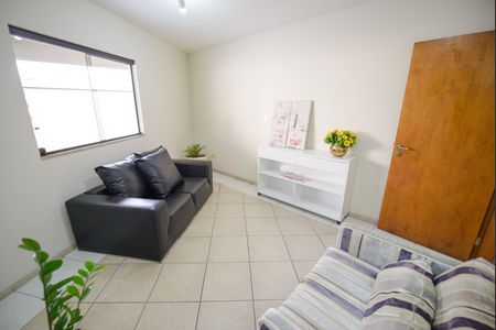 Apartamento para alugar com 82m², 2 quartos e 1 vaga Apartamento para alugar com 82m², 2 quartos e 1 vagaHall de entrada