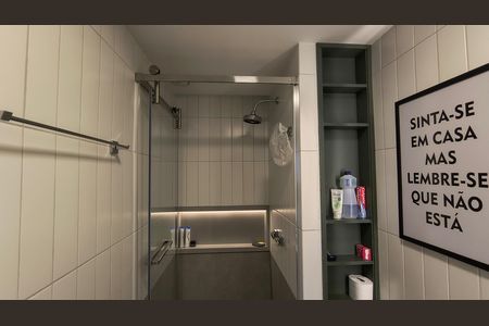 Apartamento à venda com 78m², 3 quartos e 1 vaga Apartamento à venda com 78m², 3 quartos e 1 vagaBanheiro Social