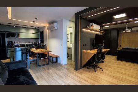 Sala de apartamento à venda com 3 quartos, 78m² em Recreio dos Bandeirantes, Rio de Janeiro