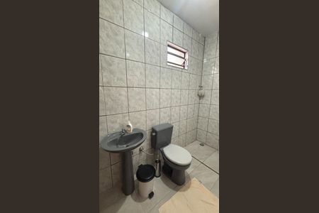 Casa à venda com 100m², 3 quartos e 2 vagasBanheiro