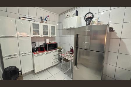 Casa à venda com 100m², 3 quartos e 2 vagasCozinha