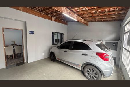 Casa à venda com 100m², 3 quartos e 2 vagasGaragem