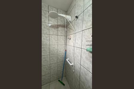 Casa à venda com 100m², 3 quartos e 2 vagasBanheiro