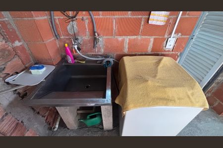 Casa à venda com 100m², 3 quartos e 2 vagasÁrea de Serviço