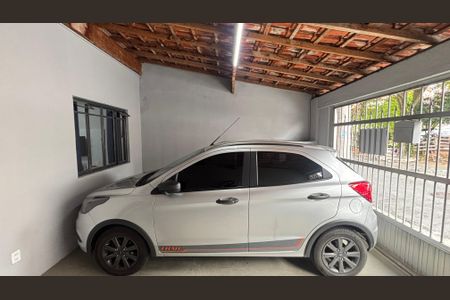 Casa à venda com 100m², 3 quartos e 2 vagasGaragem