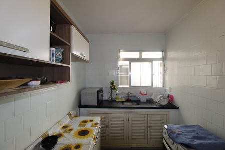 Apartamento à venda com 97m², 4 quartos e sem vagaCozinha