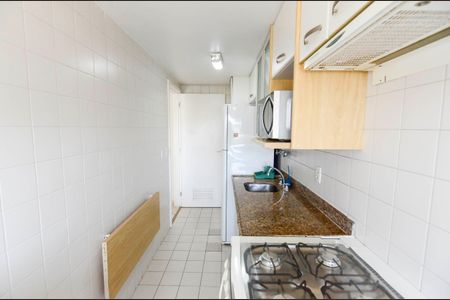 Apartamento à venda com 70m², 2 quartos e 1 vagaCozinha