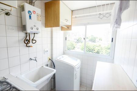 Apartamento à venda com 70m², 2 quartos e 1 vagaÁrea de Serviço