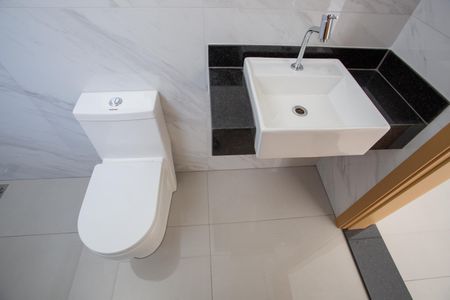 Casa à venda com 116m², 3 quartos e 3 vagasBanheiro da Suíte