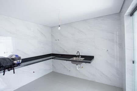 Casa à venda com 116m², 3 quartos e 3 vagasCozinha e Área de Serviço