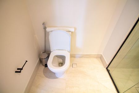 Apartamento para alugar com 44m², 2 quartos e sem vaga Apartamento para alugar com 44m², 2 quartos e sem vagaBanheiro Social