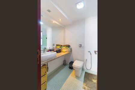 Apartamento à venda com 101m², 3 quartos e 2 vagasBanheiro - Social