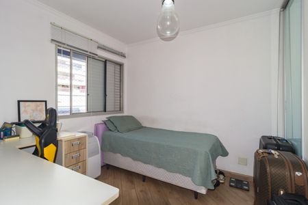 Apartamento à venda com 101m², 3 quartos e 2 vagasQuarto 1