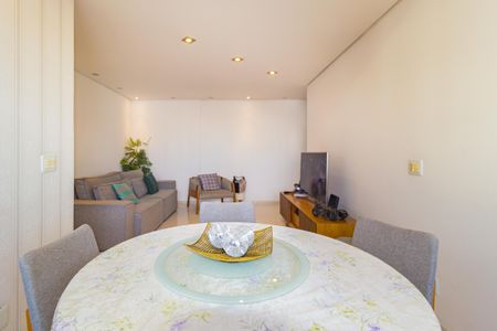 Apartamento à venda com 101m², 3 quartos e 2 vagasSala de Jantar