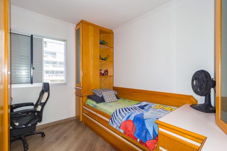 Apartamento à venda com 101m², 3 quartos e 2 vagasQuarto 2