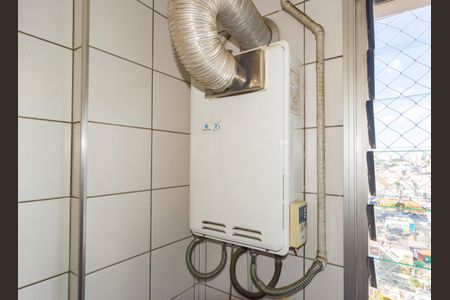 Apartamento à venda com 101m², 3 quartos e 2 vagasDetalhe - Área de Serviço