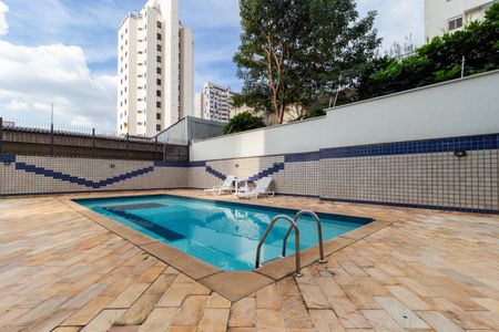 Apartamento à venda com 101m², 3 quartos e 2 vagasPiscina