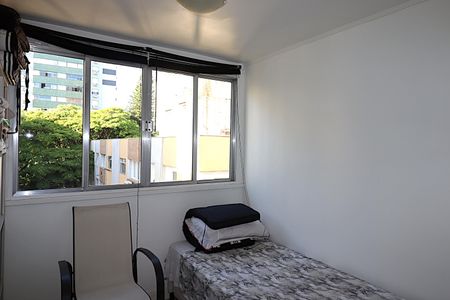 Apartamento à venda com 196m², 4 quartos e 2 vagasQuarto 1