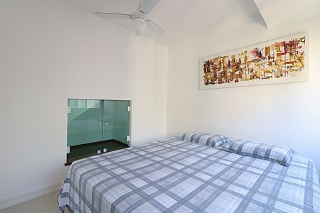 Apartamento à venda com 196m², 4 quartos e 2 vagasQuarto 2