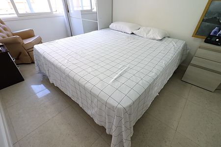 Apartamento à venda com 196m², 4 quartos e 2 vagasQuarto 3
