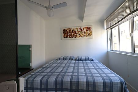 Apartamento à venda com 196m², 4 quartos e 2 vagasQuarto 2