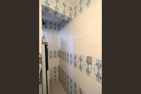 Apartamento à venda com 196m², 4 quartos e 2 vagasBanheiro 1