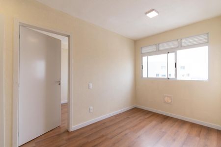 Apartamento à venda com 35m², 2 quartos e sem vaga Apartamento à venda com 35m², 2 quartos e sem vagaSala