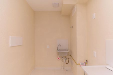 Apartamento à venda com 35m², 2 quartos e sem vaga Apartamento à venda com 35m², 2 quartos e sem vagaÁrea de Serviço