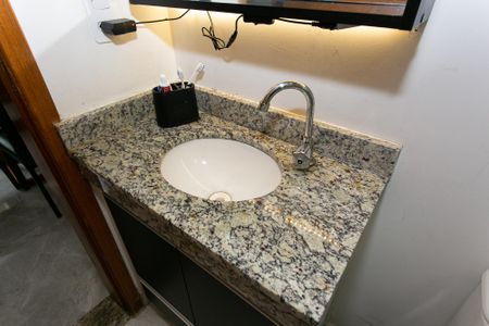 Apartamento à venda com 42m², 2 quartos e sem vagaBanheiro Social