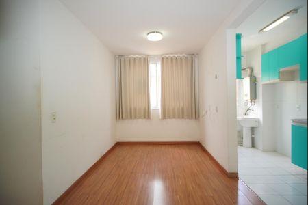 Apartamento para alugar com 48m², 2 quartos e 1 vagaSala