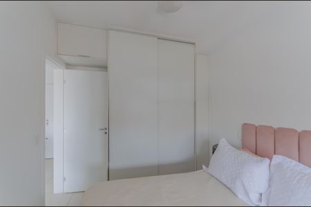 Apartamento à venda com 32m², 1 quarto e 1 vagaQuarto