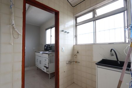 Apartamento à venda com 72m², 2 quartos e 1 vagaÁrea de Serviço