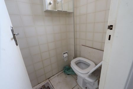 Apartamento à venda com 72m², 2 quartos e 1 vagaBanheiro de serviço